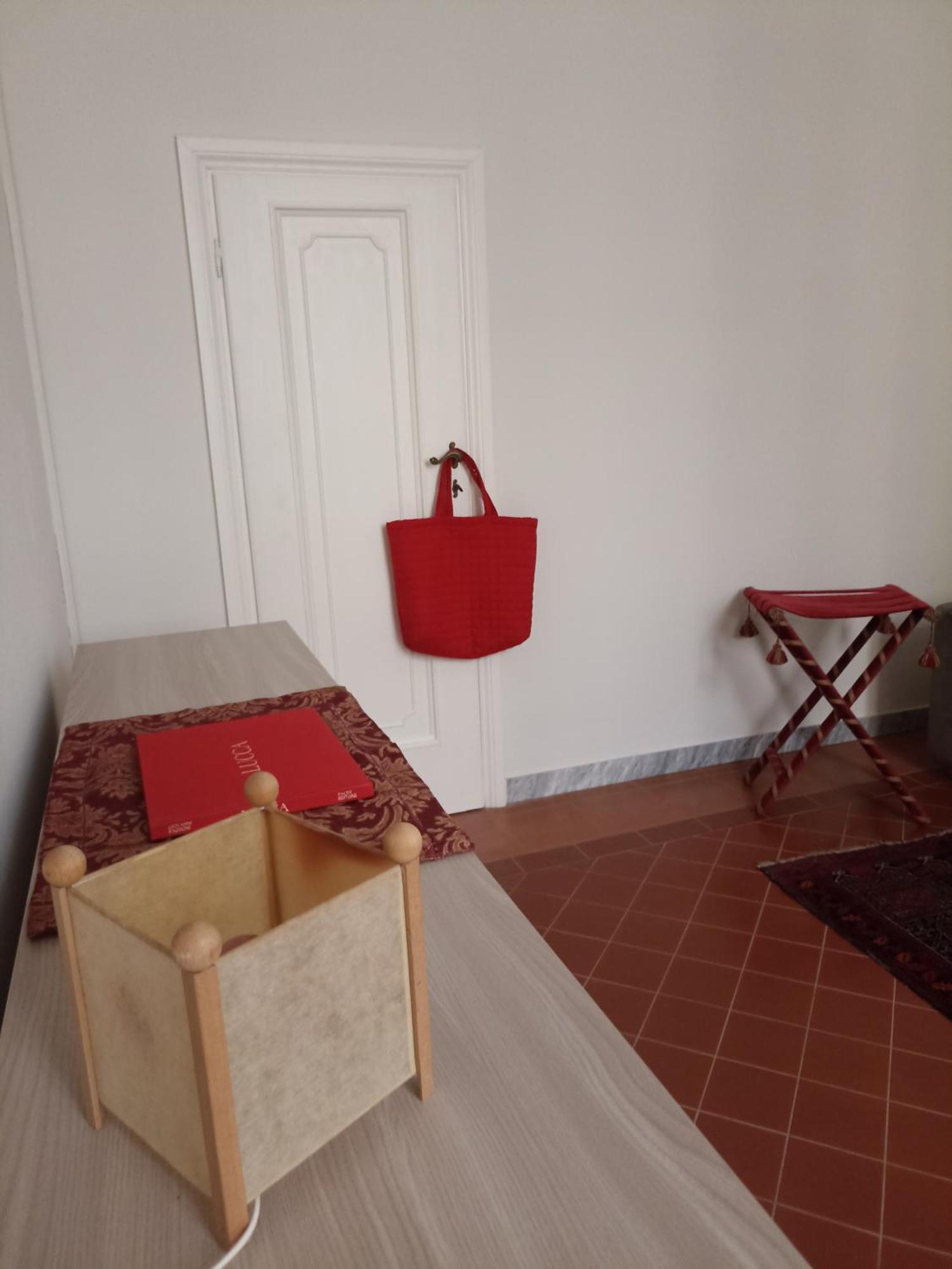 Gem In The City Center Of Lucca With Air Conditioning - Exclusive Ground Floor House Inside The Walls Close To Botanical Garden And Piazza San Martino Villa Exterior photo